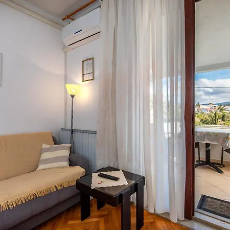 Apartman Lavanda-kate Krk Town